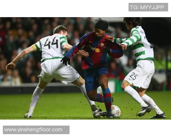 背心足球明星的精彩瞬间与风采展示尽在此处